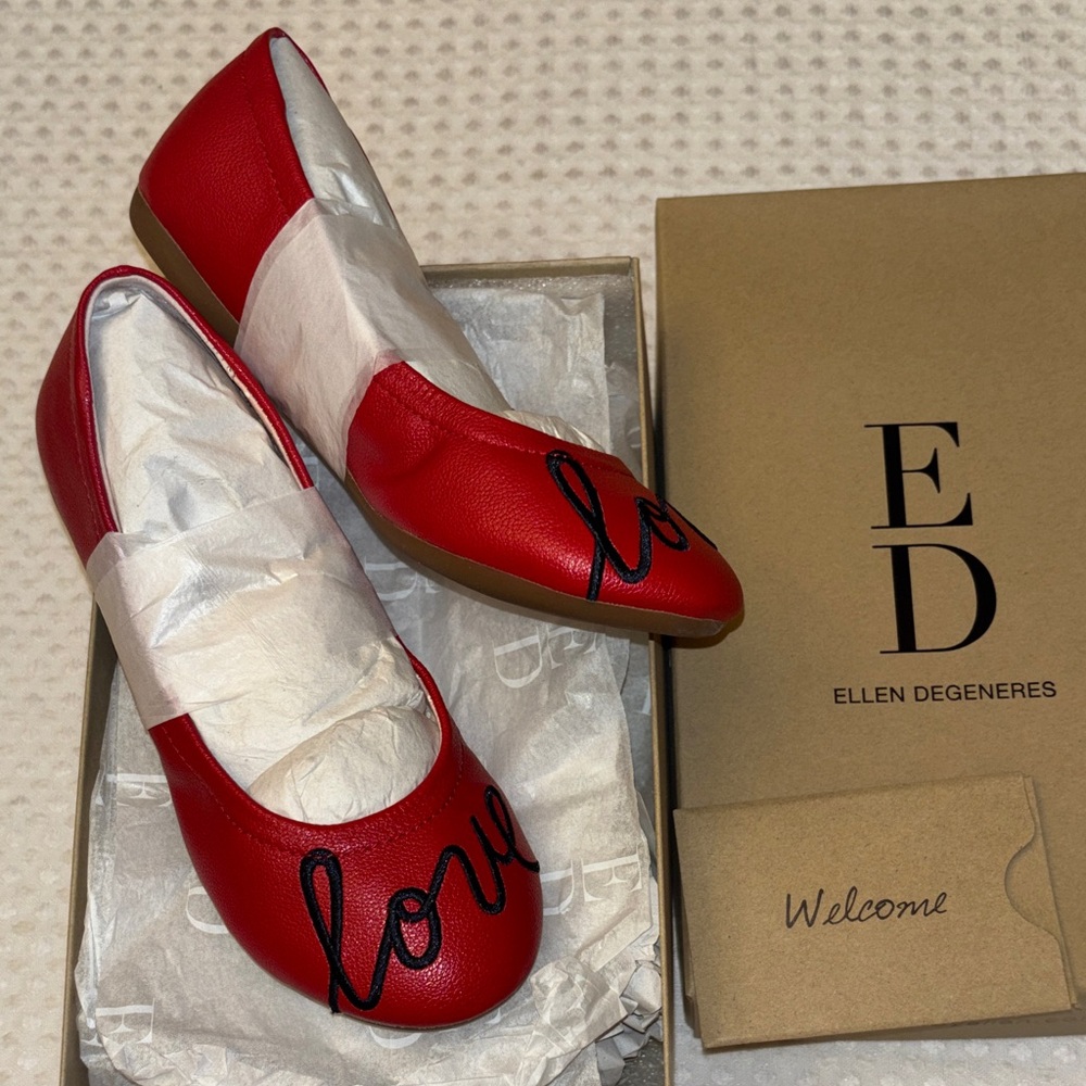 NEW! ED Ellen DeGeneres Langlee Size 13M Red 'Love' Ballet Flats - Picture 3 of 10